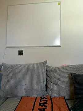 Livewithlucy online show from March 2025 12:58:01 PM