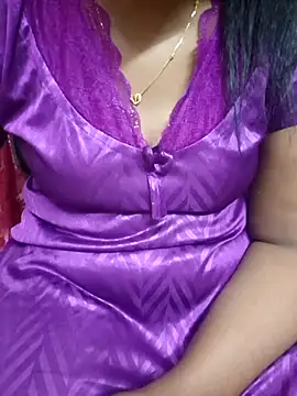 Snapshot of Janavi-janu chatting on November 2025 07:12:02 PM Janavi-janu online show from November 2025 07:12:02 PM