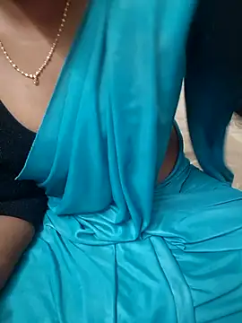 Snapshot of Janavi-janu chatting on November 2025 06:41:01 PM Janavi-janu online show from November 2025 06:41:01 PM