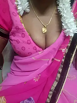 Snapshot of Janavi-janu chatting on December 2025 05:19:02 PM Janavi-janu online show from December 2025 05:19:02 PM