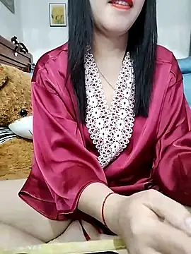cream1299 online show from February 2025 12:46:02 PM