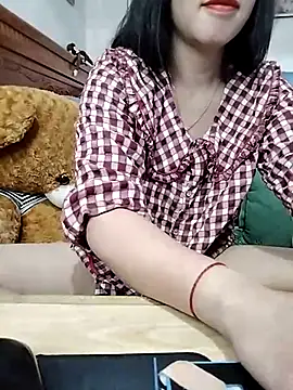cream1299 online show from February 2025 08:15:02 AM