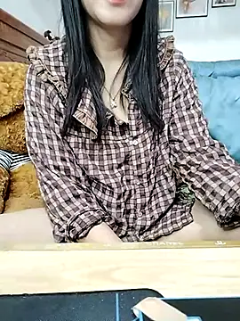 cream1299 online show from February 2025 12:32:02 AM