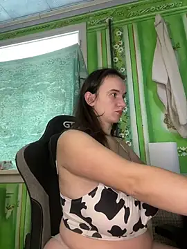 Snapshot of haryachalysa chatting on January 2025 08:11:02 AM haryachalysa online show from January 2025 08:11:02 AM