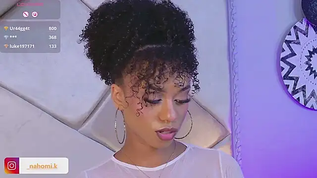 Snapshot of Nahomi_King chatting on February 2025 07:24:02 PM Nahomi King online show from February 2025 07:24:02 PM