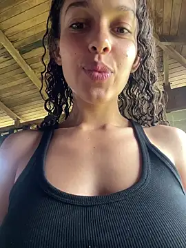 Snapshot of Rati_Curly chatting on February 2026 02:44:02 PM Rati Curly online show from February 2026 02:44:02 PM