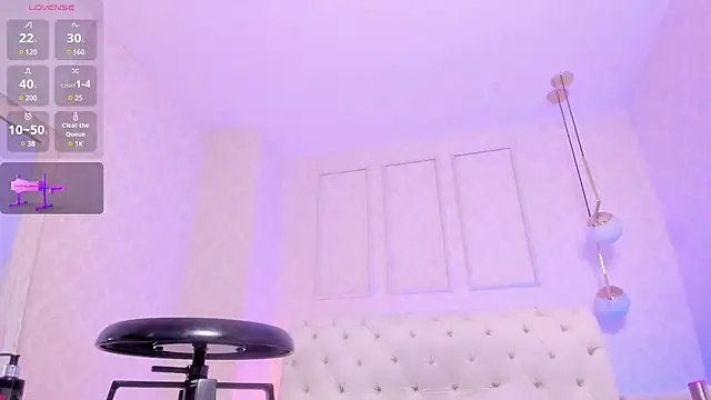 Snapshot of saharawalker chatting on February 2025 01:55:01 AM saharawalker online show from February 2025 01:55:01 AM