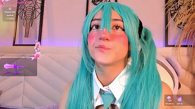 miia  baker online show from January 2025 12:17:02 PM