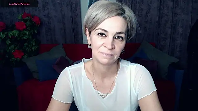 Blonde lola444 online show from December 2024 08:58:02 PM