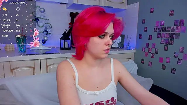 Snapshot of Roxy_Wi chatting on January 2025 07:45:01 AM Roxy Wi online show from January 2025 07:45:01 AM