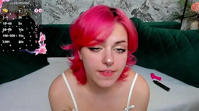 Snapshot of Roxy_Wi chatting on January 2025 11:26:01 AM Roxy Wi online show from January 2025 11:26:01 AM
