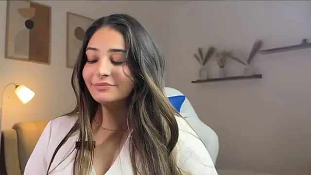 Snapshot of demieliss chatting on March 2026 08:26:01 PM demieliss online show from March 2026 08:26:01 PM