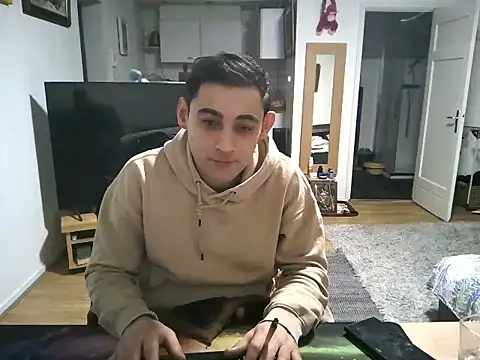 Snapshot of mihaimichael chatting on March 2025 03:44:02 AM mihaimichael online show from March 2025 03:44:02 AM