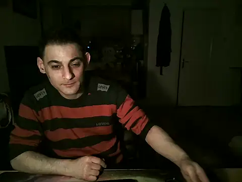 Snapshot of mihaimichael chatting on March 2025 01:43:02 AM mihaimichael online show from March 2025 01:43:02 AM