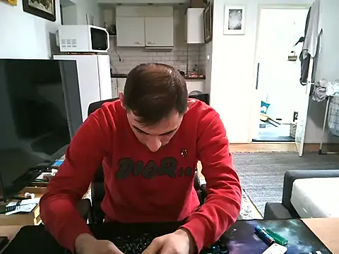 Snapshot of mihaimichael chatting on September 2025 01:56:01 PM mihaimichael online show from September 2025 01:56:01 PM