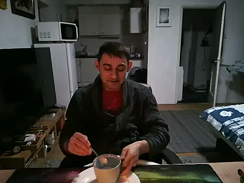 Snapshot of mihaimichael chatting on October 2025 12:27:01 AM mihaimichael online show from October 2025 12:27:01 AM