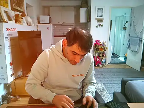 Snapshot of mihaimichael chatting on October 2025 01:45:02 PM mihaimichael online show from October 2025 01:45:02 PM