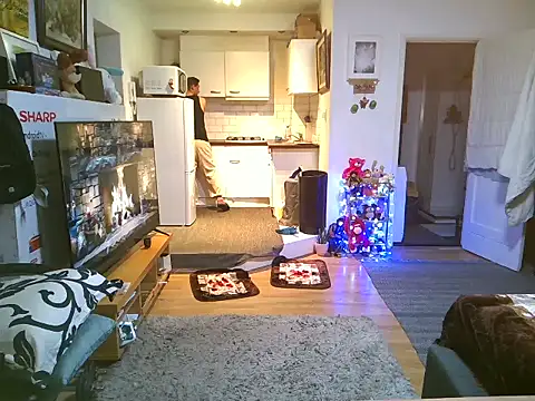 Snapshot of mihaimichael chatting on October 2025 12:35:01 AM mihaimichael online show from October 2025 12:35:01 AM