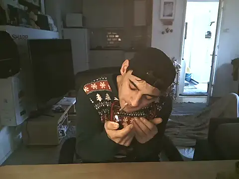 Snapshot of mihaimichael chatting on November 2025 10:49:02 AM mihaimichael online show from November 2025 10:49:02 AM