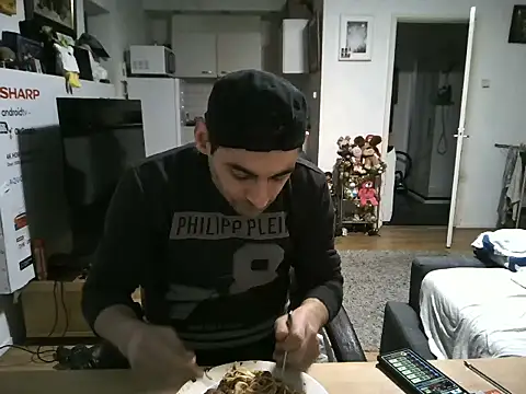 Snapshot of mihaimichael chatting on January 2026 05:27:02 PM mihaimichael online show from January 2026 05:27:02 PM