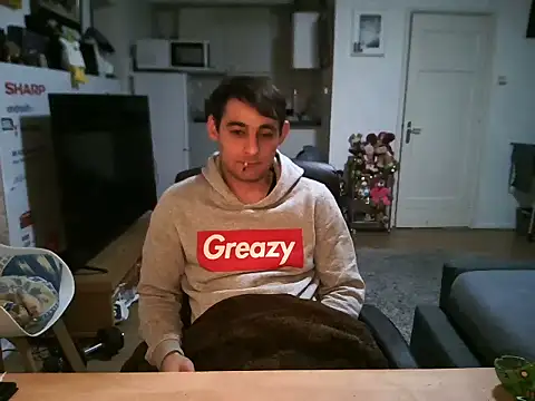 Snapshot of mihaimichael chatting on January 2026 02:17:01 AM mihaimichael online show from January 2026 02:17:01 AM