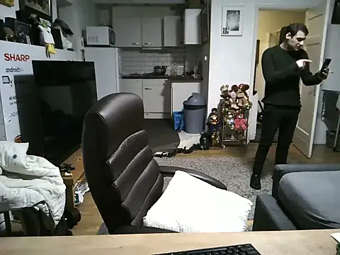 Snapshot of mihaimichael chatting on January 2026 10:58:02 PM mihaimichael online show from January 2026 10:58:02 PM