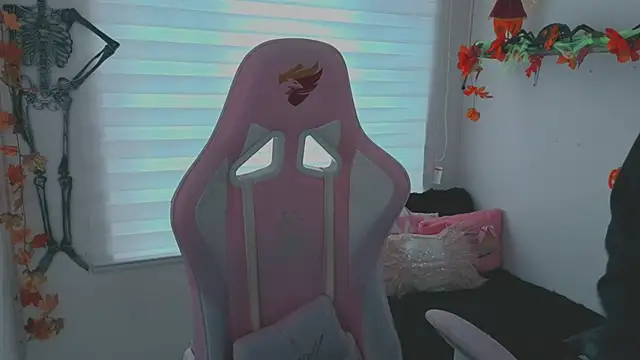 keyla roberts777 online show from October 2025 04:52:02 PM