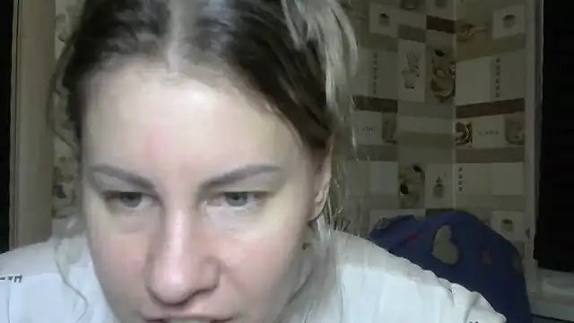 Snapshot of TherestlessKitty chatting on September 2025 10:26:01 PM TherestlessKitty online show from September 2025 10:26:01 PM