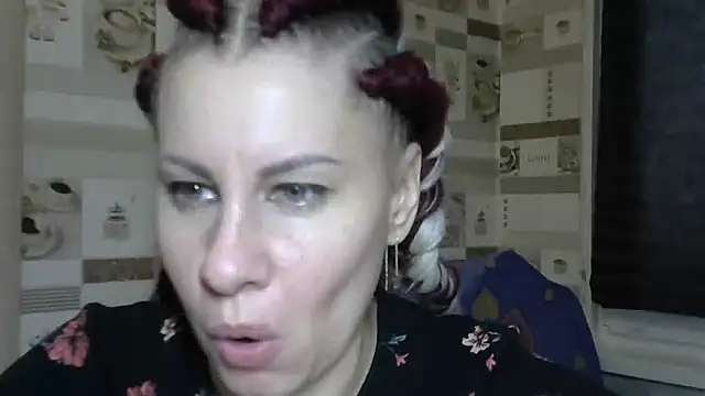 Snapshot of TherestlessKitty chatting on October 2025 10:26:02 AM TherestlessKitty online show from October 2025 10:26:02 AM