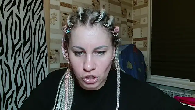 TherestlessKitty online show from May 2026 10:39:02 PM