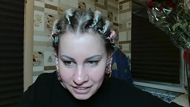 TherestlessKitty online show from May 2026 10:48:02 PM