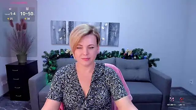 Julia Wilsone online show from January 2025 12:49:01 PM