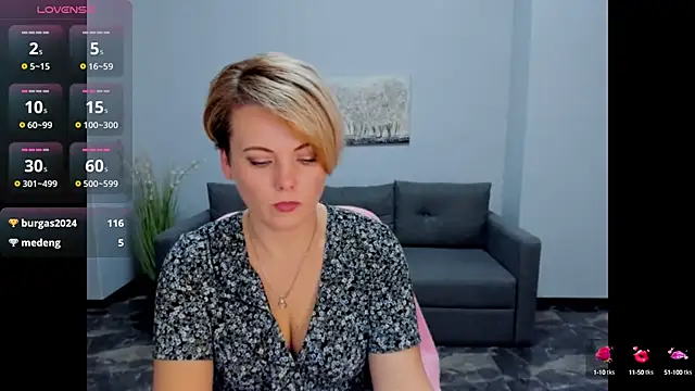 Julia Wilsone online show from March 2025 09:53:01 AM