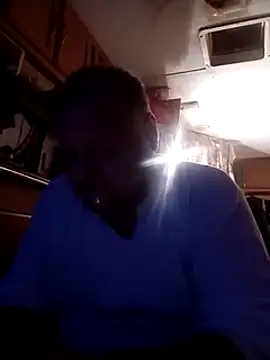 Snapshot of tjmacksjr chatting on March 2025 01:14:01 AM tjmacksjr online show from March 2025 01:14:01 AM