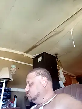 Snapshot of tjmacksjr chatting on March 2025 06:23:01 PM tjmacksjr online show from March 2025 06:23:01 PM