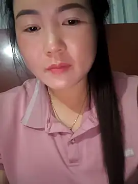 Snapshot of Sweetlove_77 chatting on December 2024 06:10:01 AM Sweetlove 77 online show from December 2024 06:10:01 AM