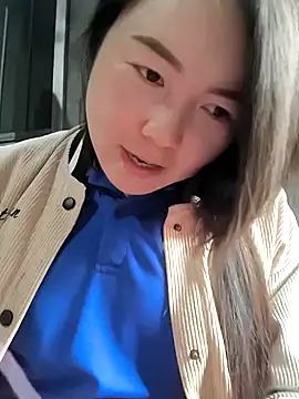 Snapshot of Sweetlove_77 chatting on February 2025 01:53:02 AM Sweetlove 77 online show from February 2025 01:53:02 AM