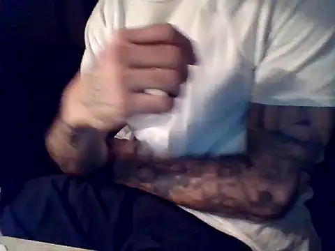 Snapshot of tengocanicas chatting on October 2025 08:47:01 AM tengocanicas online show from October 2025 08:47:01 AM