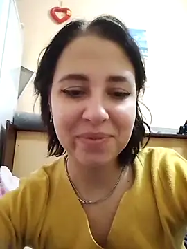 Gussie Bridie online show from September 2025 04:36:01 AM