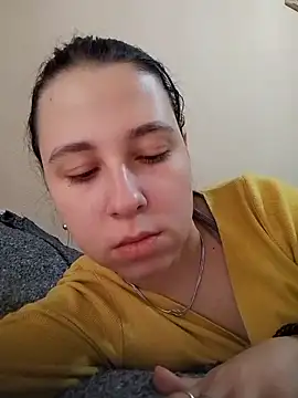 Gussie Bridie online show from October 2025 05:26:02 AM