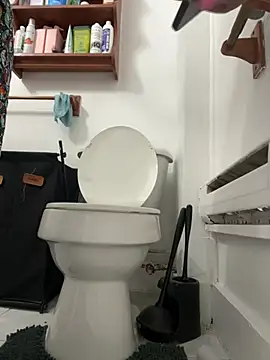 Snapshot of Goddess_Nafeesha chatting on February 2026 02:20:02 PM Goddess Nafeesha online show from February 2026 02:20:02 PM