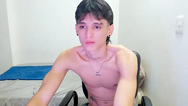 Snapshot of Curtis_Jones chatting on February 2025 08:45:02 PM Curtis Jones online show from February 2025 08:45:02 PM