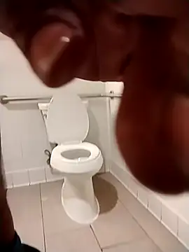 Snapshot of freakzmexx chatting on February 2026 01:48:02 AM freakzmexx online show from February 2026 01:48:02 AM