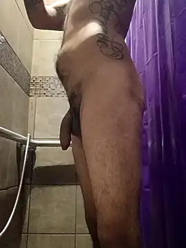 Snapshot of freakzmexx chatting on February 2026 01:35:02 AM freakzmexx online show from February 2026 01:35:02 AM