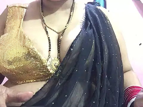 Snapshot of Desi_bhabhiii chatting on December 2024 05:51:01 AM Desi bhabhiii online show from December 2024 05:51:01 AM