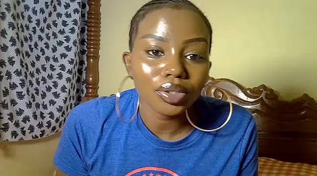 juicyblaqebony online show from February 2025 01:38:02 PM
