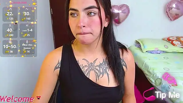 Snapshot of _luna_torres chatting on December 2024 09:44:01 PM luna torres online show from December 2024 09:44:01 PM