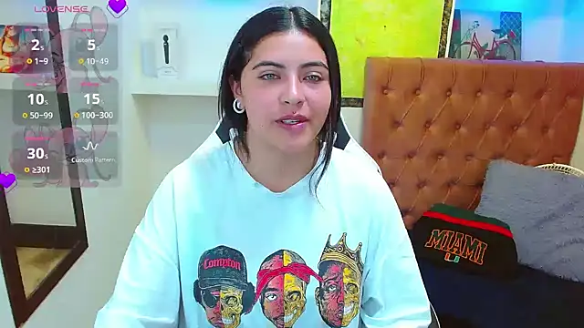 Snapshot of _luna_torres chatting on December 2025 01:28:02 PM luna torres online show from December 2025 01:28:02 PM