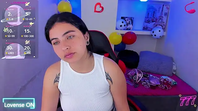  luna torres online show from June 2026 12:53:02 PM
