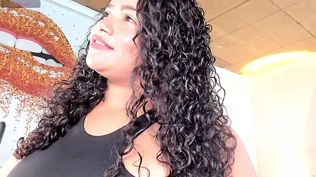 loly marce online show from January 2025 09:24:01 PM